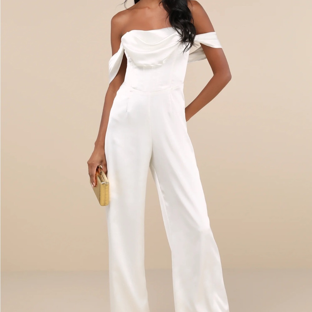 Elegant Off-Shoulder White Jumpsuit